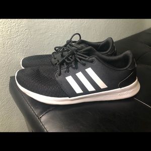 Women’s Adidas Cloudfoam Shoes Size 11